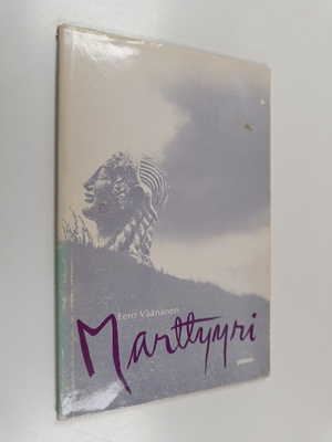 Eero Väänänen : Marttyyri : Runoja