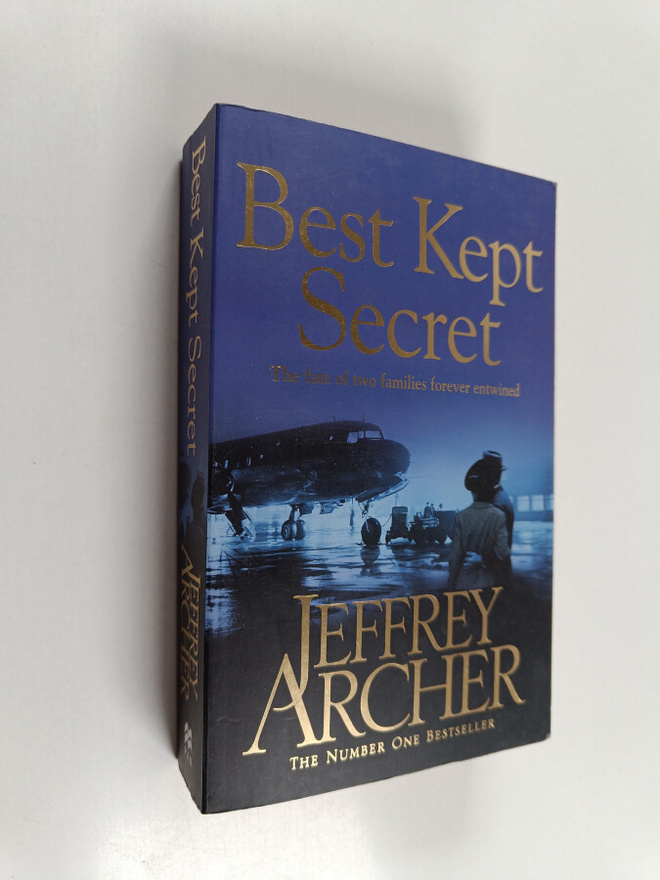 Jeffrey Archer : Best kept secret : the Clifton cronicles...