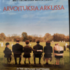 ARVOITUKSIA ARKUSSA DVD - pikkukuva 1