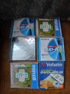 Erikois DVD 1 DVD -RAM 2 DVD Double Layer ja 3 normaali