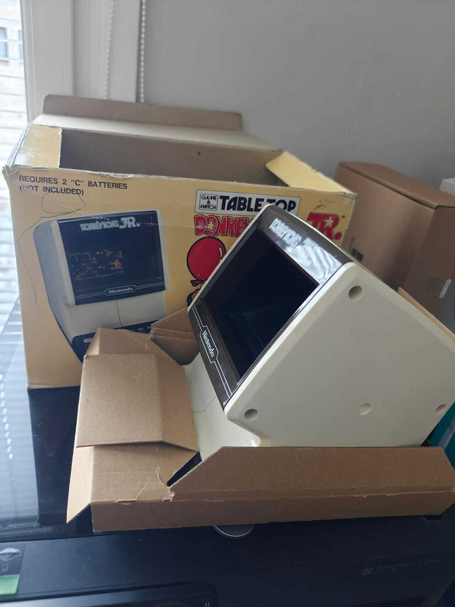 Nintendo donkey Kong jr game & watch tabletop