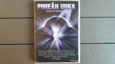 DVD: Pimeän Uhka / Pitch Black (Vin Diesel 2000)