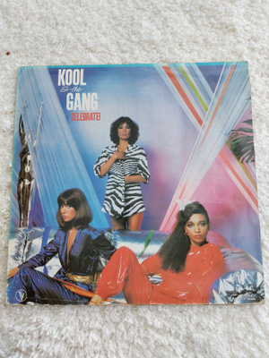 LP Kool & The Gang – Celebrate!