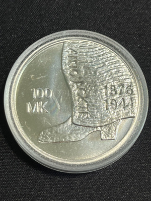 100mk hopeinen juhlaraha Aino Ackte