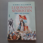 Leijonasta siniristiin, Suomen liput ja historia - pikkukuva 1