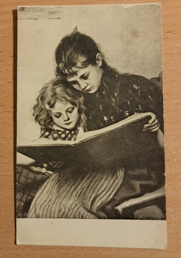 tyttö lukee pienemmälle, sign?, vanha,kulkenut käsipostissa
