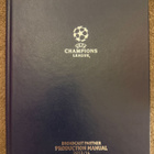 UEFA CHAMPIONS LEAGUE PRODUCTION MANUAL (4 KPL) - pikkukuva 1