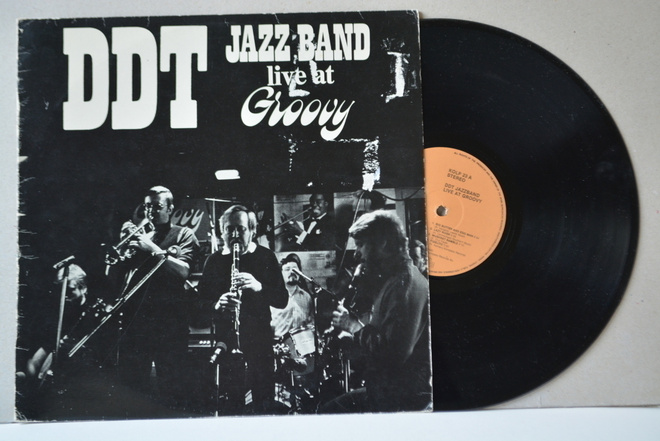 DDT Jazz Band -vinyyli
