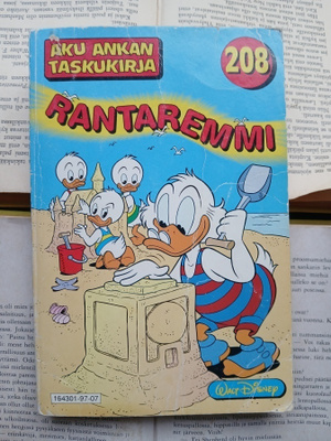 Aku Ankan taskukirja 208: Rantaremmi