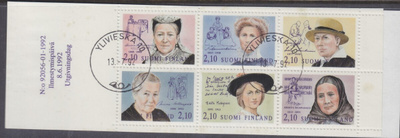 1992 Naisvaikuttajia vihko loistoleimalla.