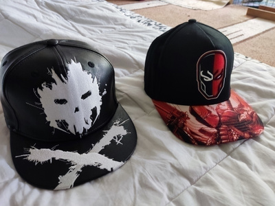 Lippikset: Deadpool ja Crossbones