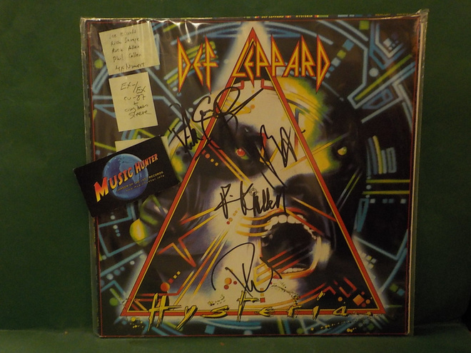 DEF LEPPARD - HYSTERIA EX-/EX EU -87 LP + 4 X NIMMARIT