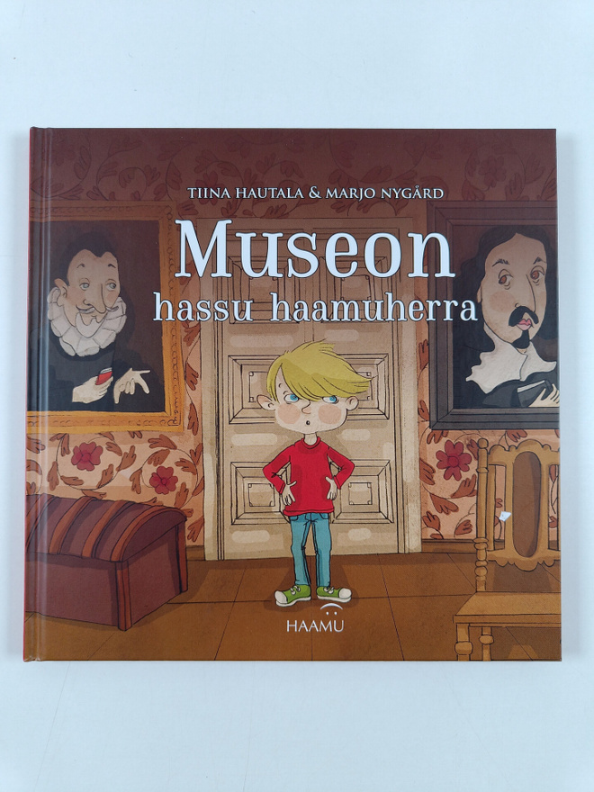 Tiina Hautala : Museon hassu haamuherra