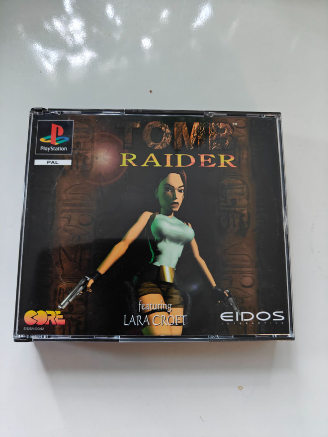 PS1 Big Box - Tomb Raider