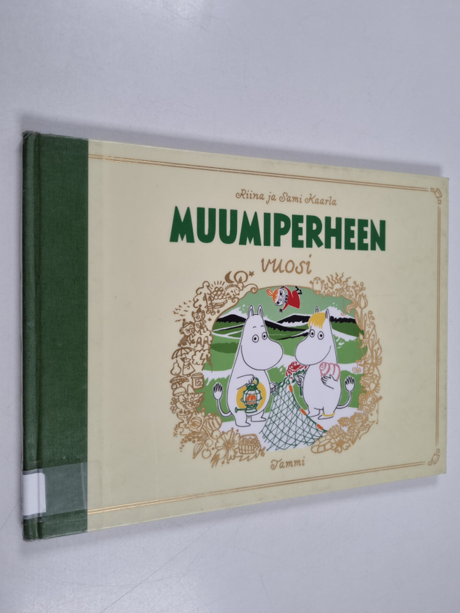 Riina Kaarla : Muumiperheen vuosi