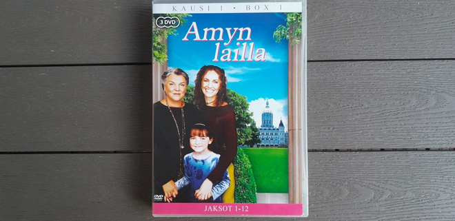 DVD: Amyn Lailla / Judging Amy, 1 Kausi - 3xDVD (2010)