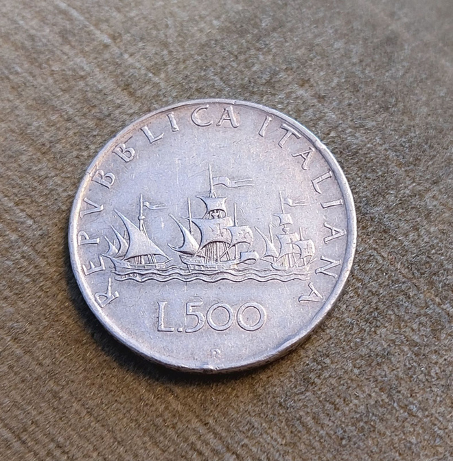 Italian 500 liiran hopea kolikko