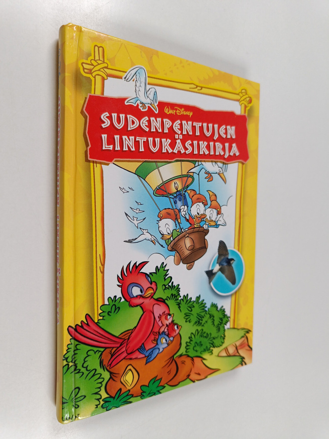 Walt Disney ym. : Sudenpentujen lintukäsikirja