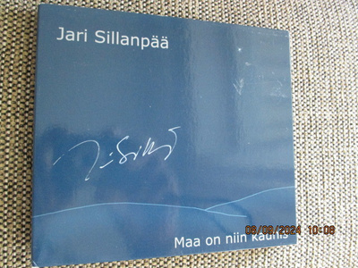 Jari Sillanpää MAA ON NIIN KAUNIS (CD - JOULULEVY)
