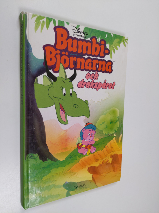 Walt (julk.) Disney : Bumbi-björnarna och drakspåret