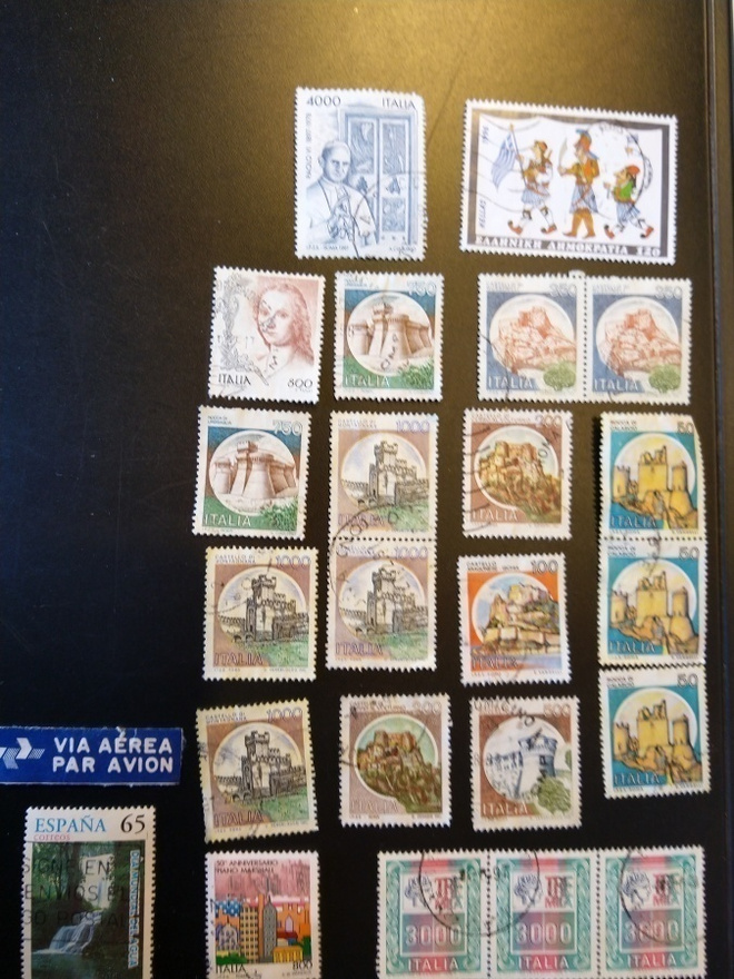 Italia Espanja Kreikka postimerkkejä 2 g.