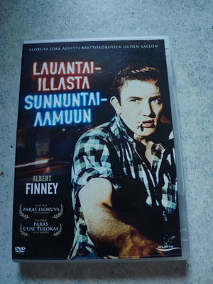 Lauantai-illasta sunnuntaiaamuun