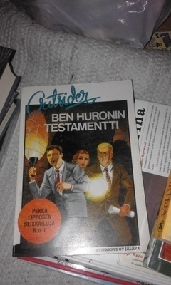 outsider - ben huronin testamentti