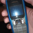 Sininen harmaa Nokialainen Corporation Model 2310 puhelin - pikkukuva 1
