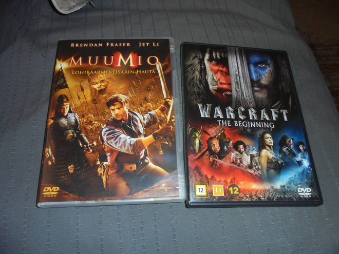 DVD Muumio Lohikäärmekeisarin hauta+ Warcraft the Beginning