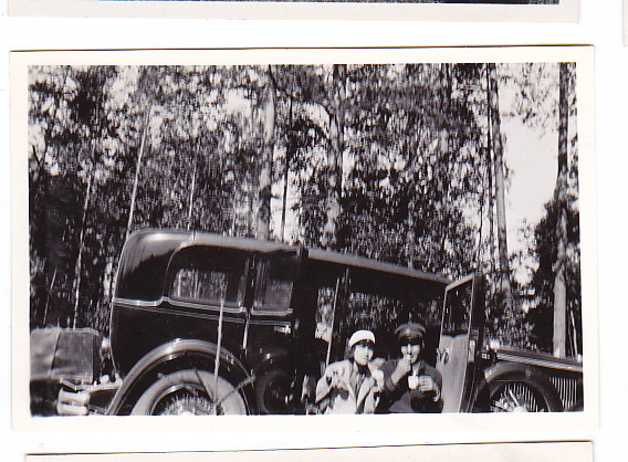 VANHA Valokuva UPEA Auto 1930-l 6 x 9 cm