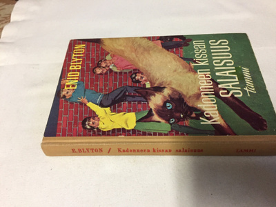 ENID BLYTON KADONNEEN KISSAN SALAISUUS HYVÄ