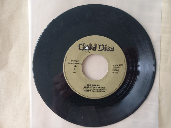 Single VIKTOR KALLBORREK  -  GDS 228