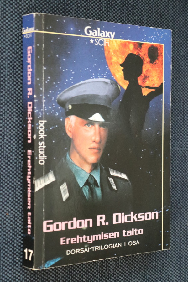 Gordon R. Dickson : Erehtymisen taito Dorsai-trilogian 1 osa