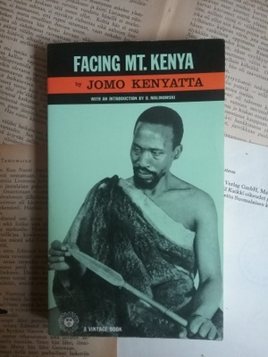 Jomo Kenyatta - Facing Mt. Kenya (softcover)