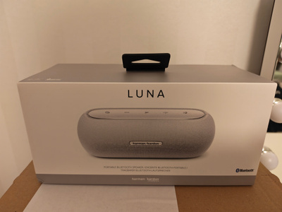 Harman Kardon Luna Bluetooth kaiutin