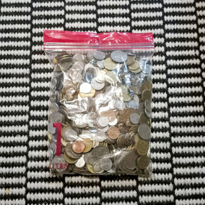 Kotimaiset ja ulkomaiset rahat 2.5 kg