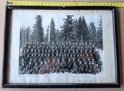 Sotilasvalokuva tauluna 1954 Taulun koko n. 31 x 22 cm