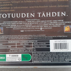 VHS: Tulikokeessa / Courage Under Fire (D. Washington 1996) - pikkukuva 3