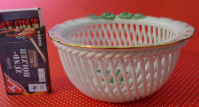 Kulho posliinia kaunis halk. 10cm  Herend hieno