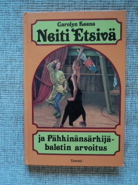 C. KEENE: Neiti Etsivä ja Pähkinänsärkijä-baletin arvoitus