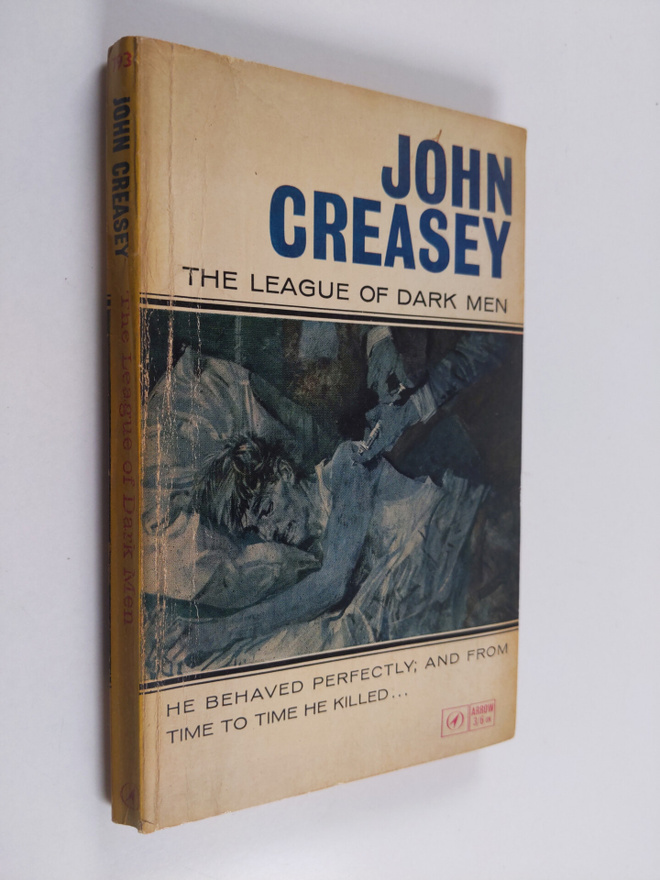John Creasey : The league of dark men : a department "Z" ...