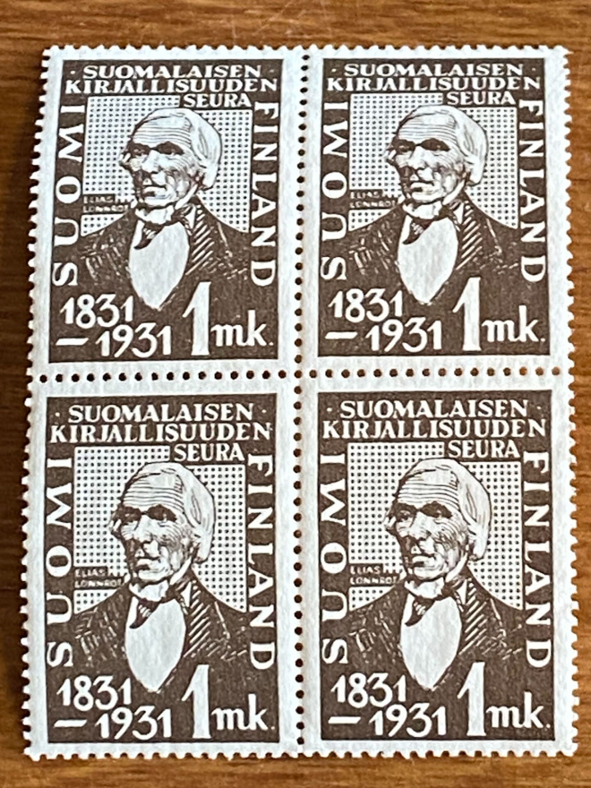 SUOMALAISEN KIRJALLISUUDEN SEURAN 100-VUOTISJUHLA NELIÖ**