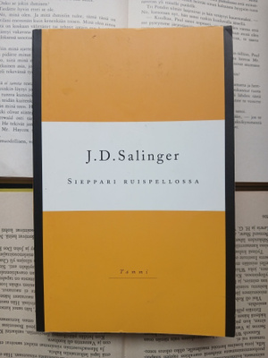 J.D. Salinger - Sieppari ruispellossa (nid.)