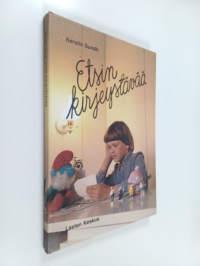 Kerstin Sundh : Etsin kirjeystävää