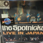 THE SPOTNICKS - LIVE IN JAPAN. SWE -69 1ST PRESS. M-/M- LP - pikkukuva 1
