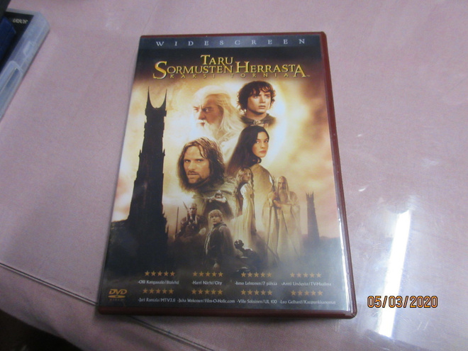 Taru Sormusten Herrasta - Kaksi tornia (2xDVD) }