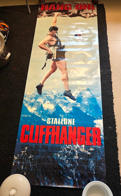 Hieno Cliffhanger-elokuvan promojuliste. Sylvester Stallone!