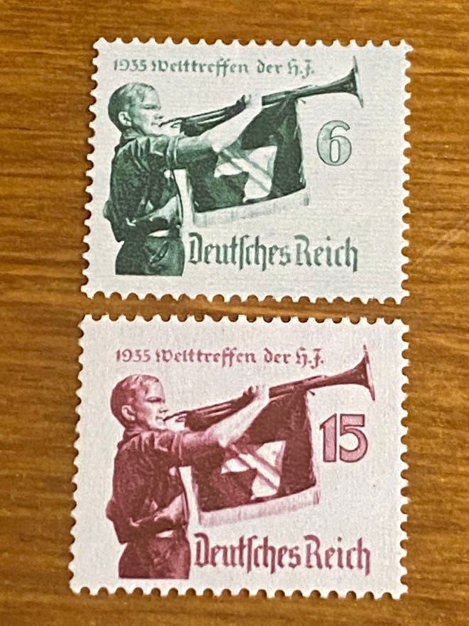 SAKSA REICH HITLER JUGEND PARI**