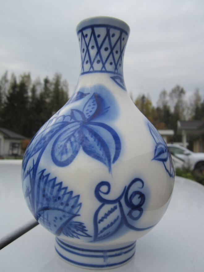 vintage soviet russia USSR LFZ lomonosov porcelain vase
