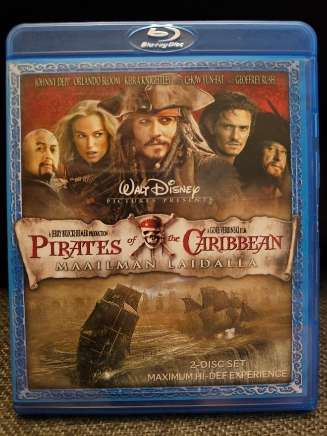 Pirates of the Caribbean: Maailman laidalla (2xBlu-ray)